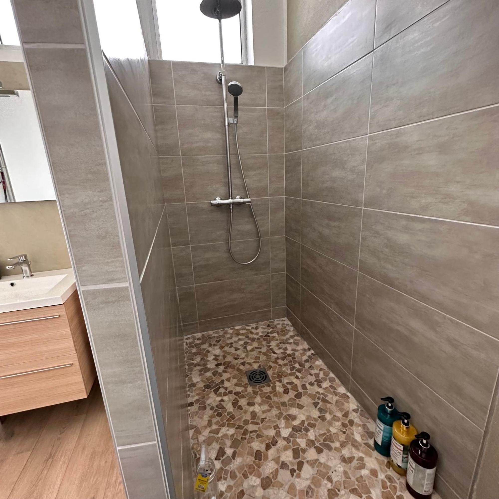 Apartamento Le Loft Horloger Avec Parking Besanzón Exterior foto